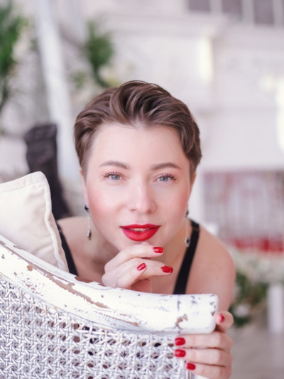 Частная массажистка Ульяна 